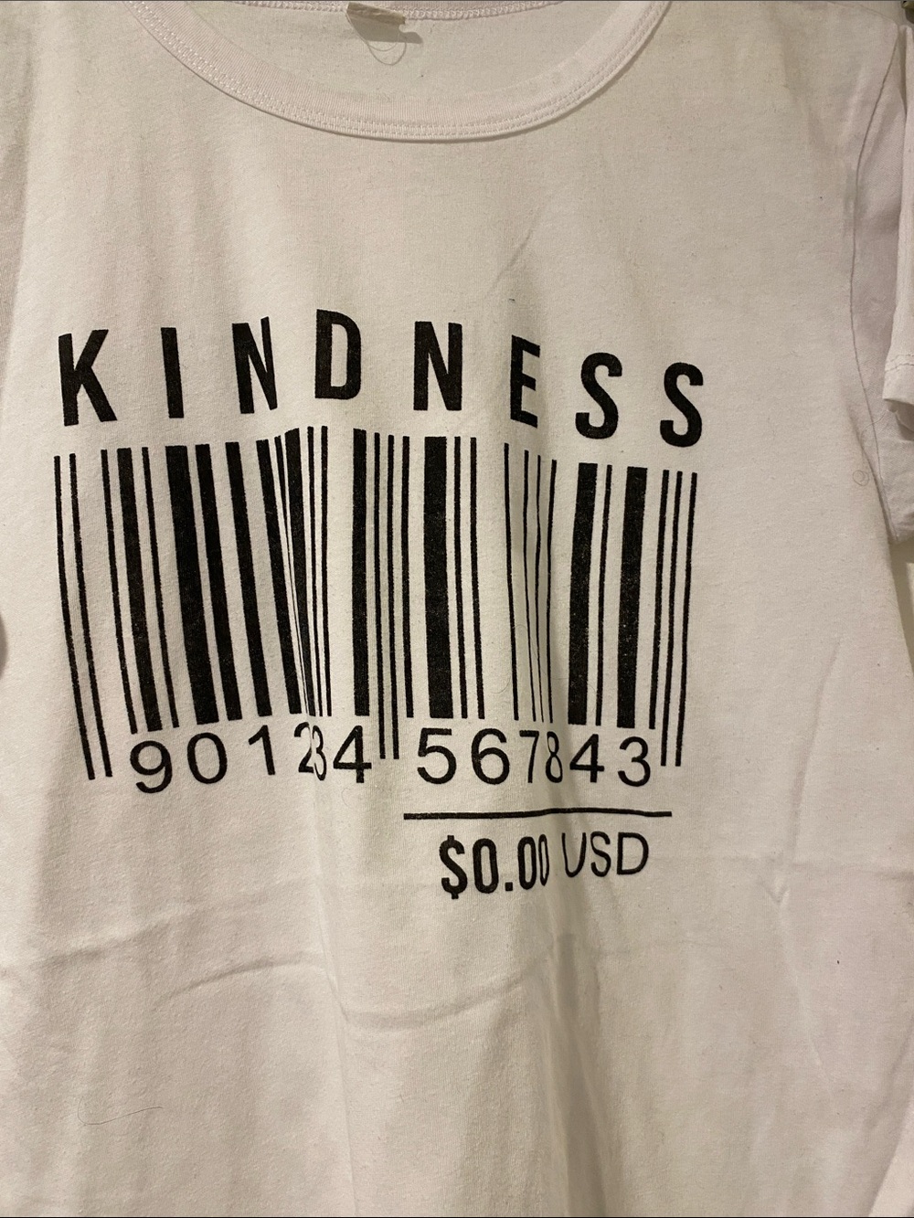 Bundle of (2) size Medium T-shirt unisex good condition - Picture 3 of 5